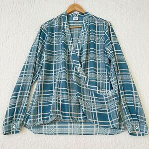 CAbi Women's Windowpane‎ Plaid Faux Wrap Aqua/White Flowy Blouse Size Medium